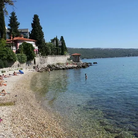 Pev Opatija, Large, Quiet Location, 500m From Sea Opatija